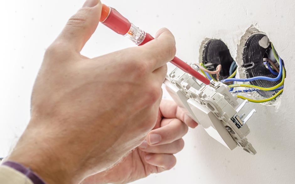 recherche travail électricien bâtiment Saint-Mandé
